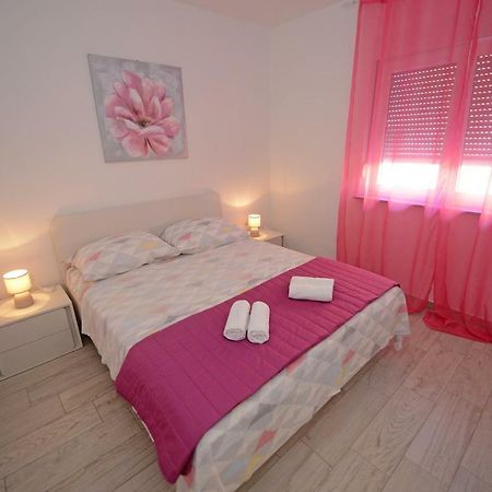 Apartman Adriana 扎达尔 外观 照片