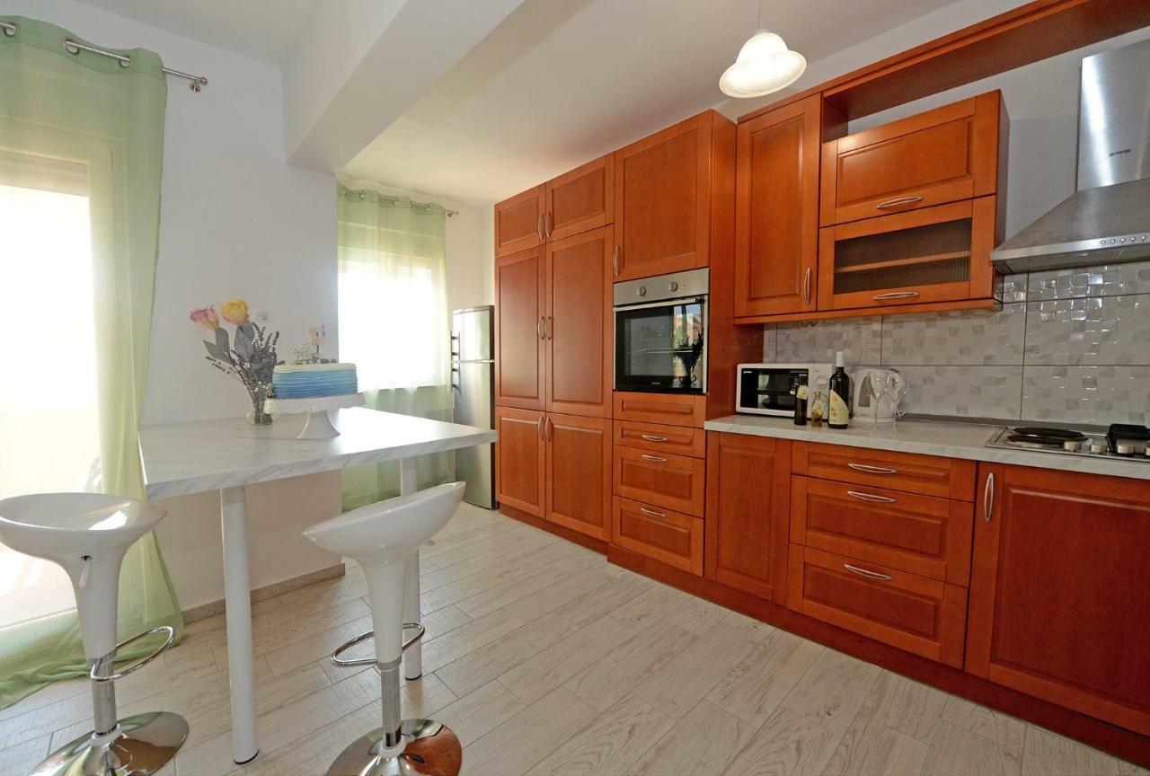Apartman Adriana 扎达尔 外观 照片