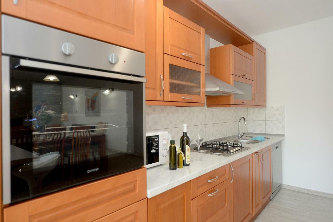 Apartman Adriana 扎达尔 外观 照片